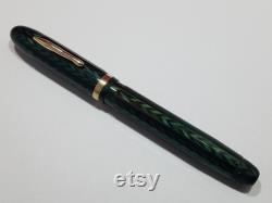 Conklin Nozac (emerald green V-line) 1930's