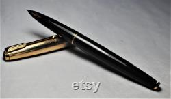 Early Parker 61 Mark I Custom Black fountain pen with original capillary cell filling system