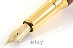 Fountain Pen Desert Ironwood 18k Gold Feather Gold Design handmade