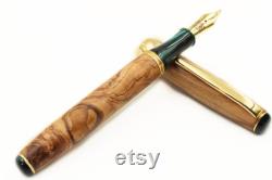 Fountain Pen Olive Wood and Shades of Green Made in Italy