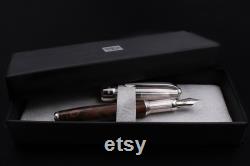 Handmade Fountain Pen in Sterling Silver and Italian Walnut Wood Made in Italy