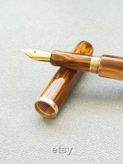 Handmade Fountain Pen (with a genuine Jowo 6 nib)