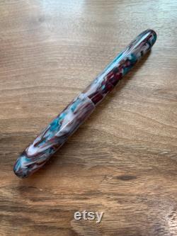 Handmade 'Sunday Shoppe' Fountain Pen
