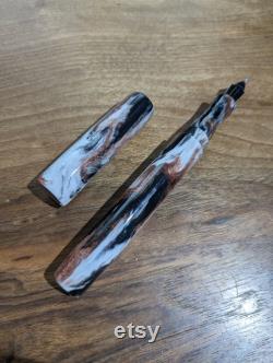 Handmade White Black and Copper Diamondcast Fountain Pen