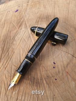 Handmade fountain pen