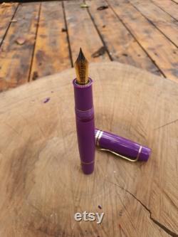 Handmade fountain pen