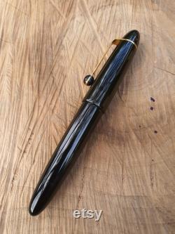 Handmade fountain pen