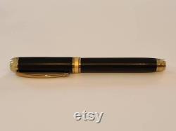Luxury Fountain Pen in Gold and Ebony