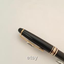 Montblanc Meisterstuck Classique Fountain Pen Black with gold trim