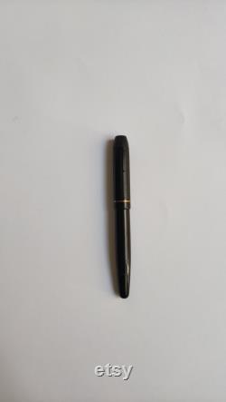 Montblanc Vintage Fountain Pen With 14k Gold Nib