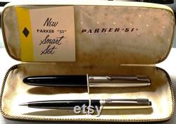 NOS 1948 Parker 51 Black and Lustraloy cap fountain pen