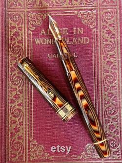 Omas Paragon Arco bronze celluloid unused 14 ct nib