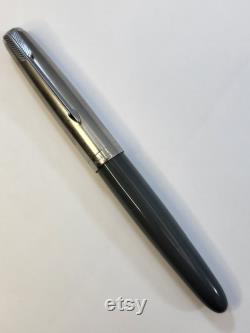 Parker 51 Vacumatic Demi Fountain Pen (gray) 1948