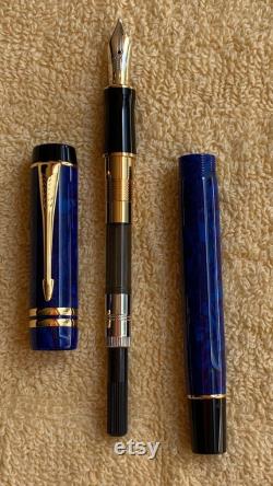 Parker Duofold International Lapis Lazuli New Old Stock with original Ink Converter, box and papers.