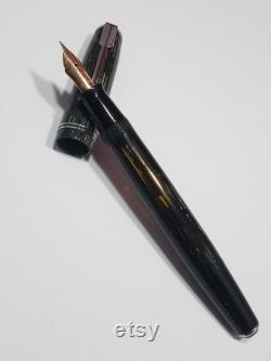 Parker Vacumatic Shadow Wave Fountain Pen 1939