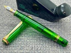 Pelikan M800 green demonstrator 1992 special edition fountain pen