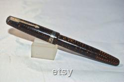 Recently restored 1943 Parker Vacumatic Laminated Golden Brown Pearl fountain pen
