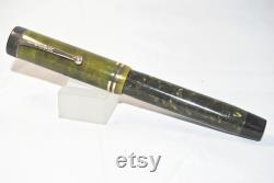 Restored Vintage PARKER DUOFOLD Sr. Green Marbled Button fill Fountain Ink pen