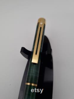 Scarce Vintage 1990, Sheaffer Targa Jade Slim. Serviced With New Sac Complete With Original Convertor.