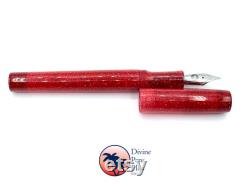 Summerland Fountain Candy Apple Glitter by Divine Pens