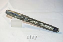 Super rare Fully Restored 1937 PARKER Royal Challenger with Dagger clip and Gray Herringbone pattern fountain ink pen