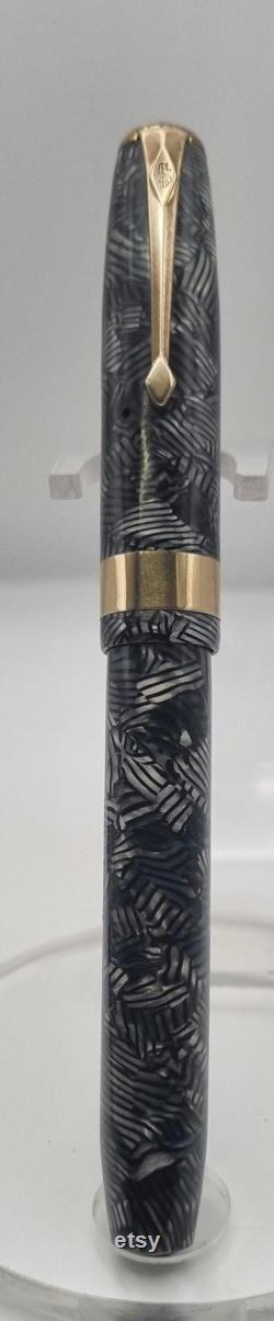 Vintage, Conway Stewart 27, Grey, Crosshatch Pattern, Fountain Pen, Fully Restored, Ready to Write.