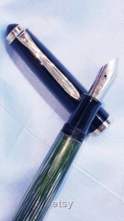 Vintage PELIKAN Fountain Pen. c1950s