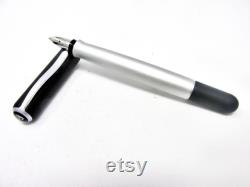 Vintage Pelikan Epoch P362 Fountain Pen (2005) Onyx-Silver, 14ct Gold-Rhodium plated nib, Mint Condition
