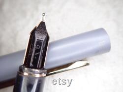 Vintage Sheaffer's Targa II White Dot Fountain Pen Matte Gray Gold Trim Original Box Paper No Cartridges Beautiful