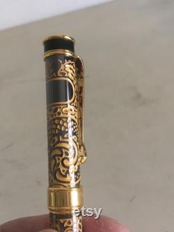 Vintage VACCARO Fountain Pen, Made in Germany. Iridium Point Extra Fine Nib. Black Lacquer and Yellow Enamel Body. Great Working Condition.