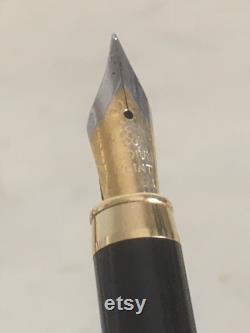 Vintage VACCARO Fountain Pen, Made in Germany. Iridium Point Extra Fine Nib. Black Lacquer and Yellow Enamel Body. Great Working Condition.