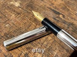 Waterman vintage fountain pen rare 18kt gold 750 nib